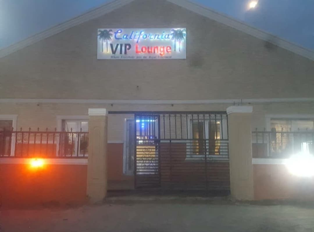 California VIP Lounge