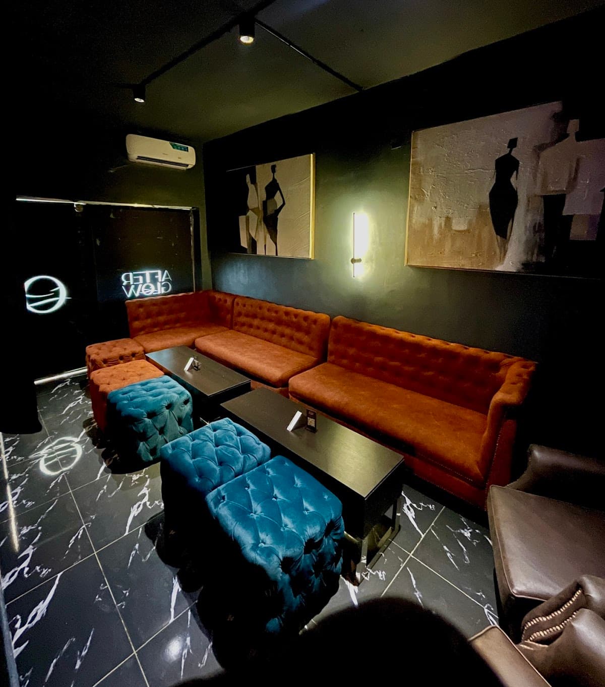 AFTERGLOW LOUNGE AND RESTAURANT