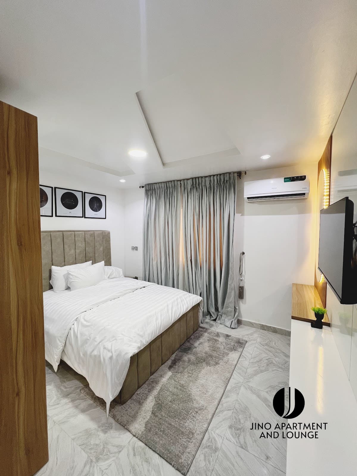 Jino Apartments and Lounge