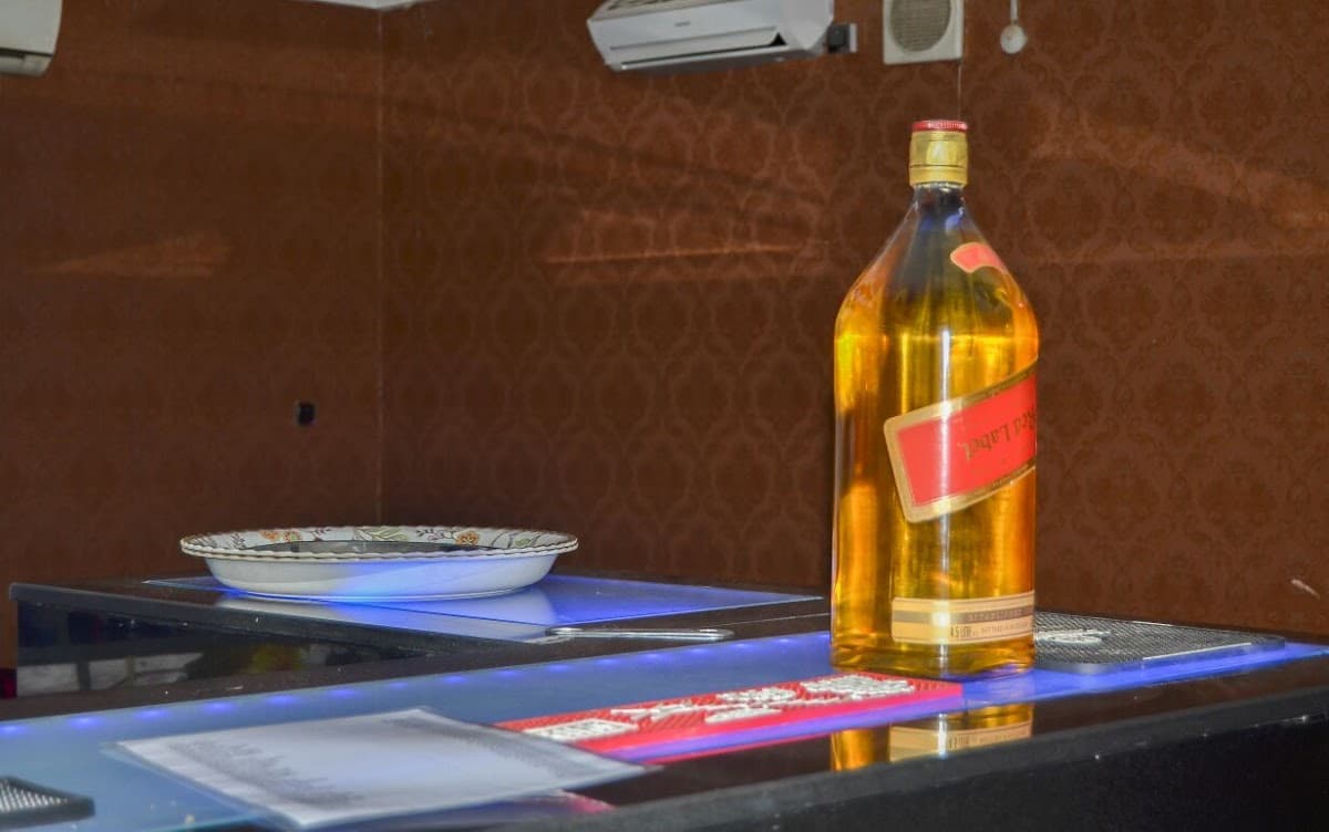 Octavia Lounge & Bar