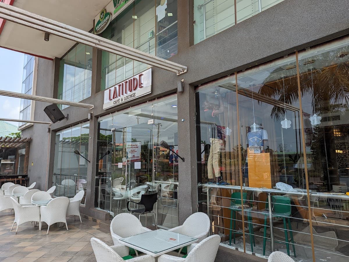 Latitude Café & Lounge