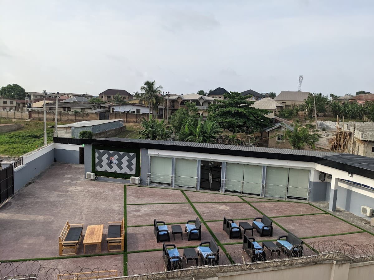 Stella Lounge and Bar