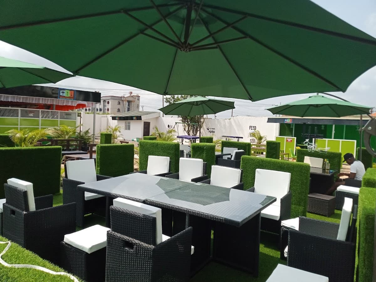 REVOLUTION RESTURANT LOUNGE AND PARK