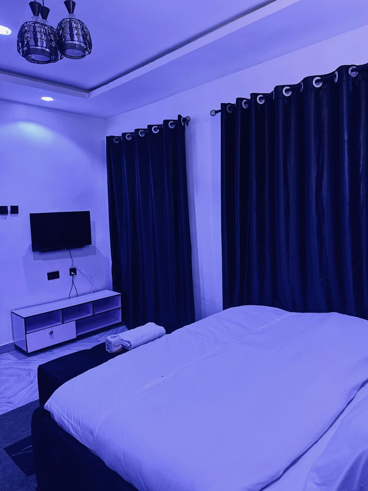 Ace Bistro(Lounge, Restaurant and Hotel)