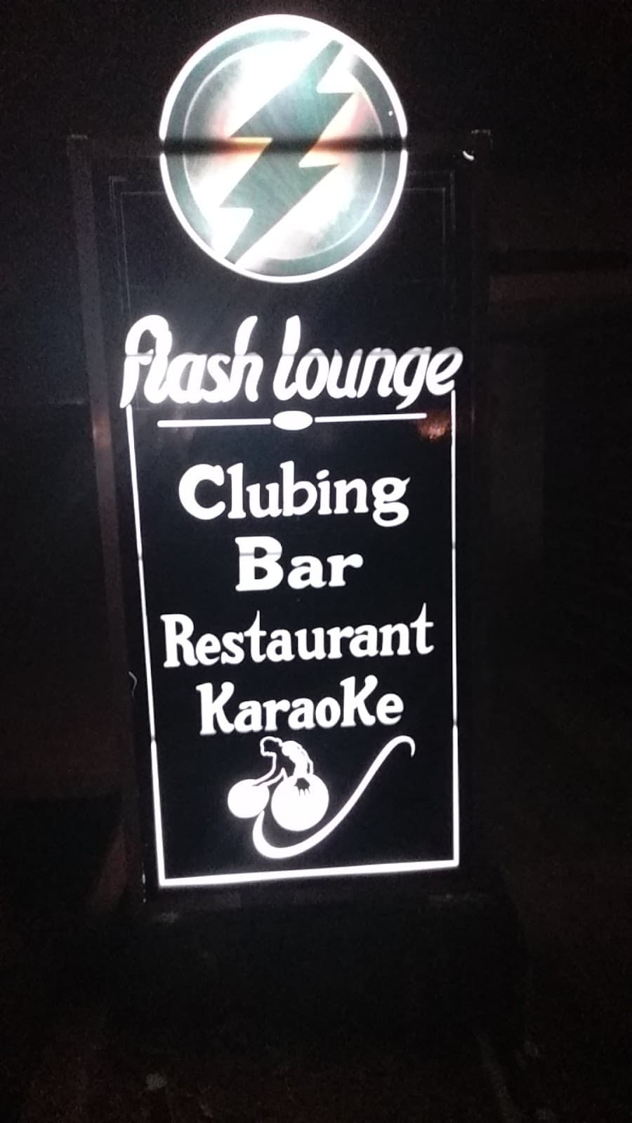 Flash Lounge Auchi